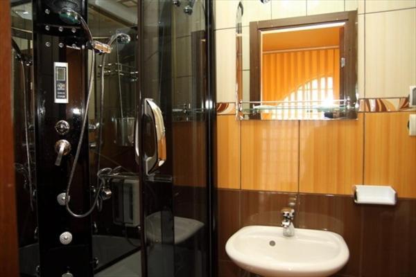 Pension Mellis Cluj Napoca Otel Oda fotoğraf